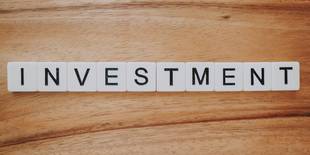 Das Wort 'Investment' ist zu sehen; Foto: Unsplash, Precondo CA