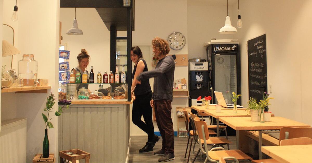 Shotgun Sister Café